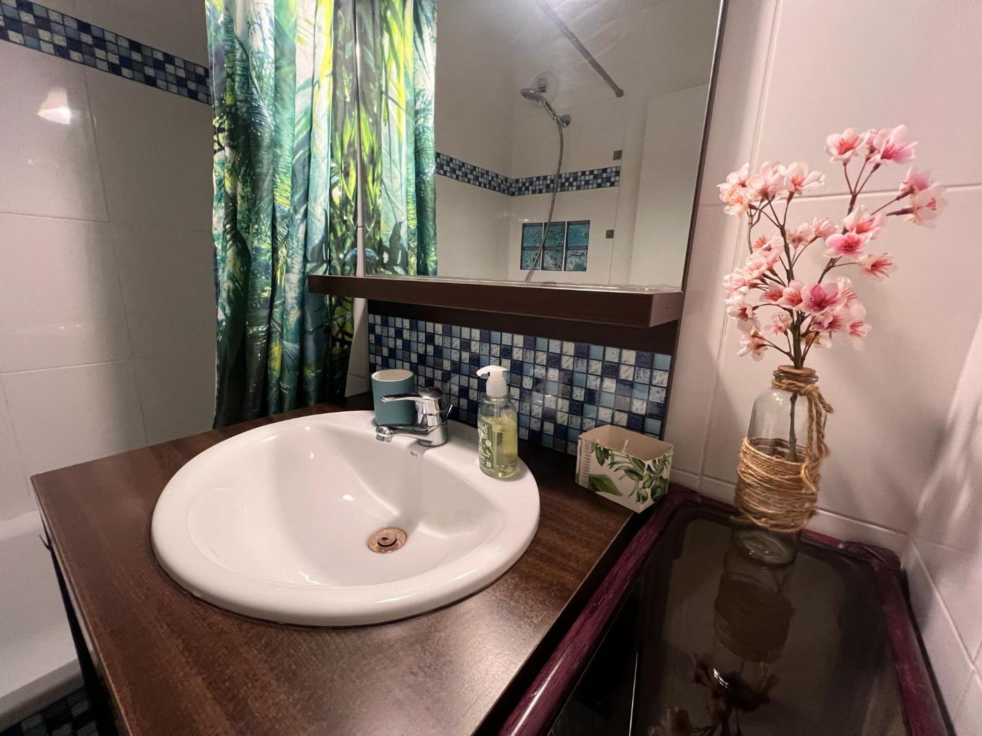 Apartment 8Mn Disneyland Paris 2-3 Bedroom, 2 Parking Montevrain Bagian luar foto